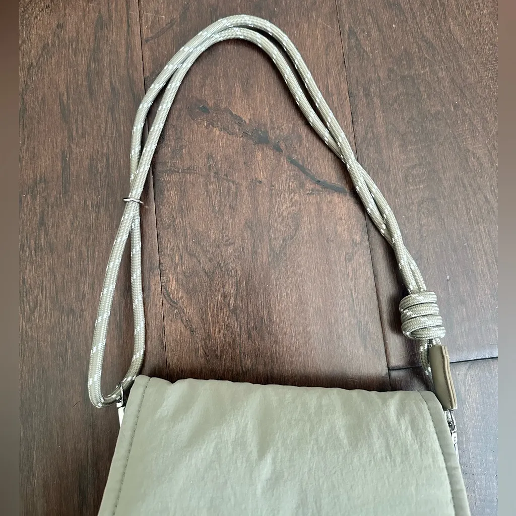 Olive Green Crossbody Bag with 2 interchangeable adjustable straps - Image 9