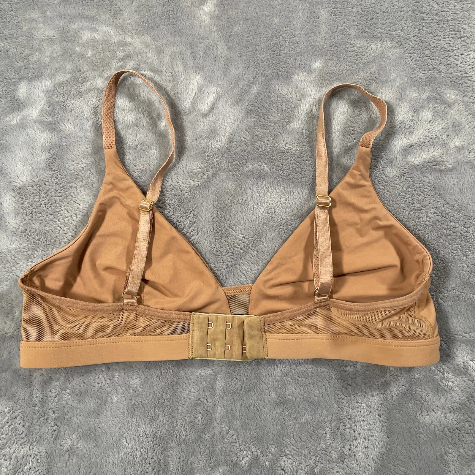 Pepper Bra Womens Medium Tan Wireless Mesh Lightly Padded Comfort Wirefree - Image 2