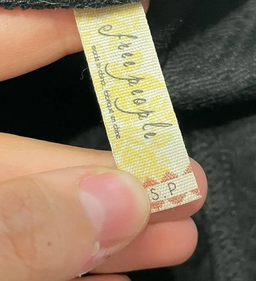 Free people black lace pencil skirt - Image 4