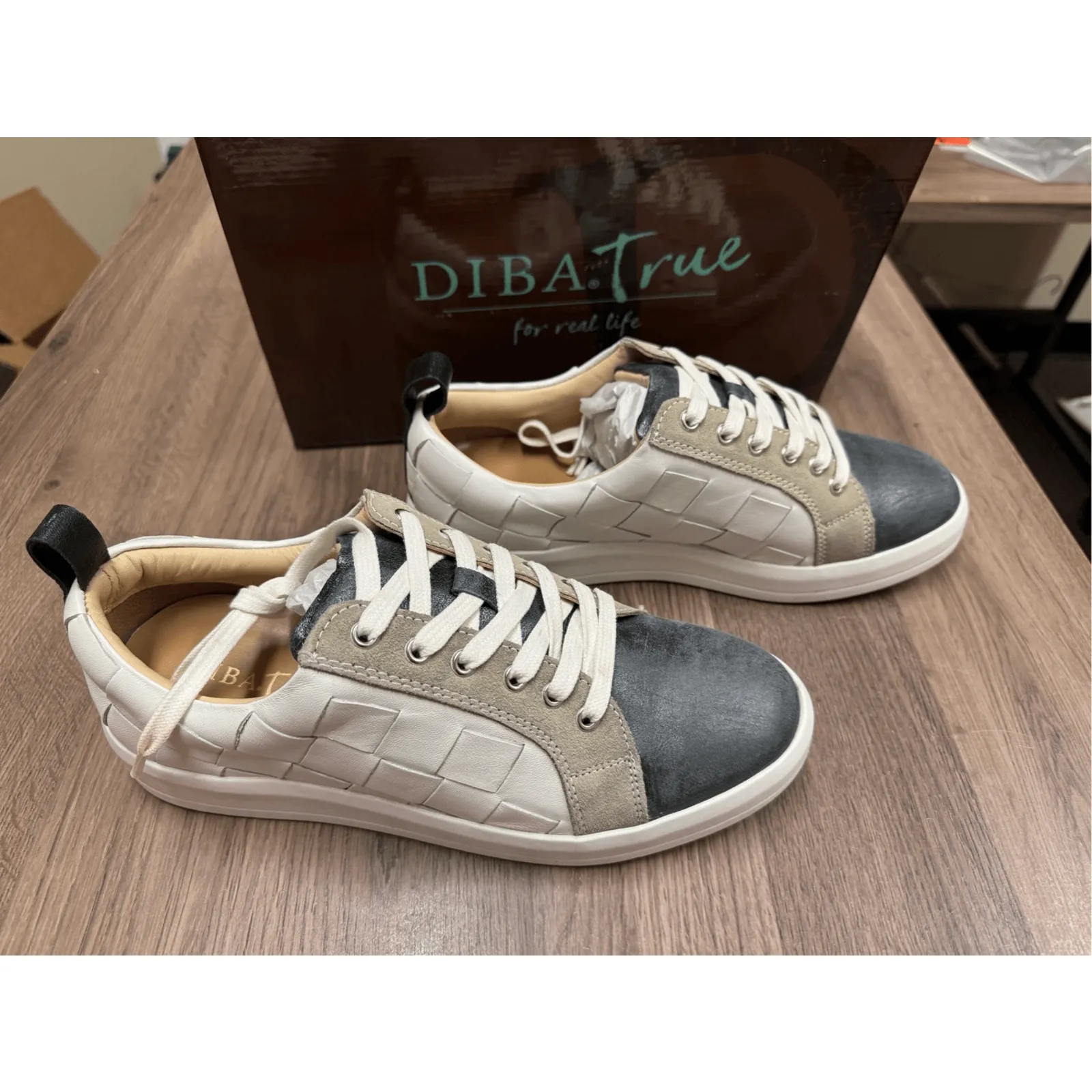 Diba True NIB Yuli Ana Mixed Media Sneakers in Black/White Leather Size 8 White - Image 6