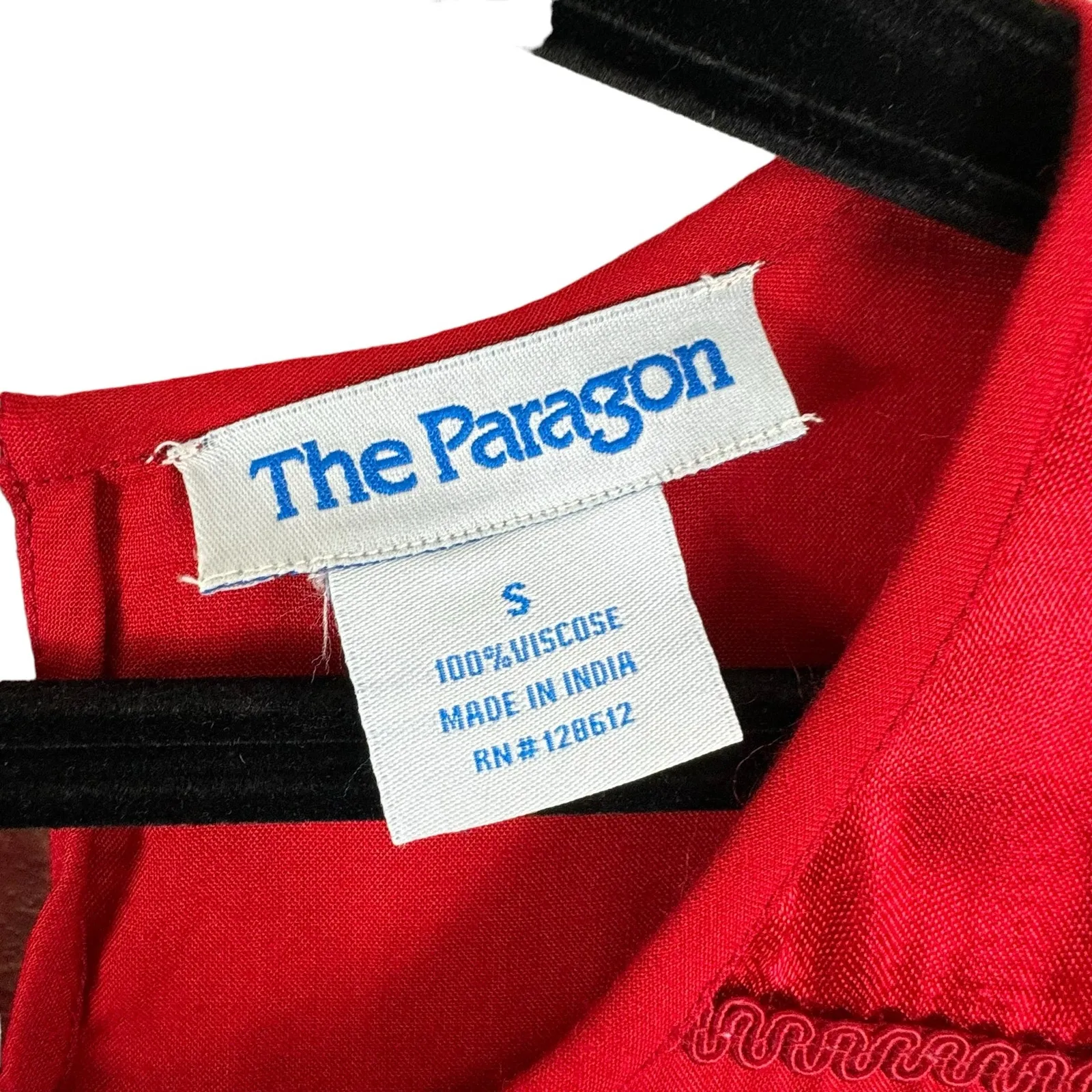 The Paragon‎ Red Embroidered Midi Dress Small - Image 8