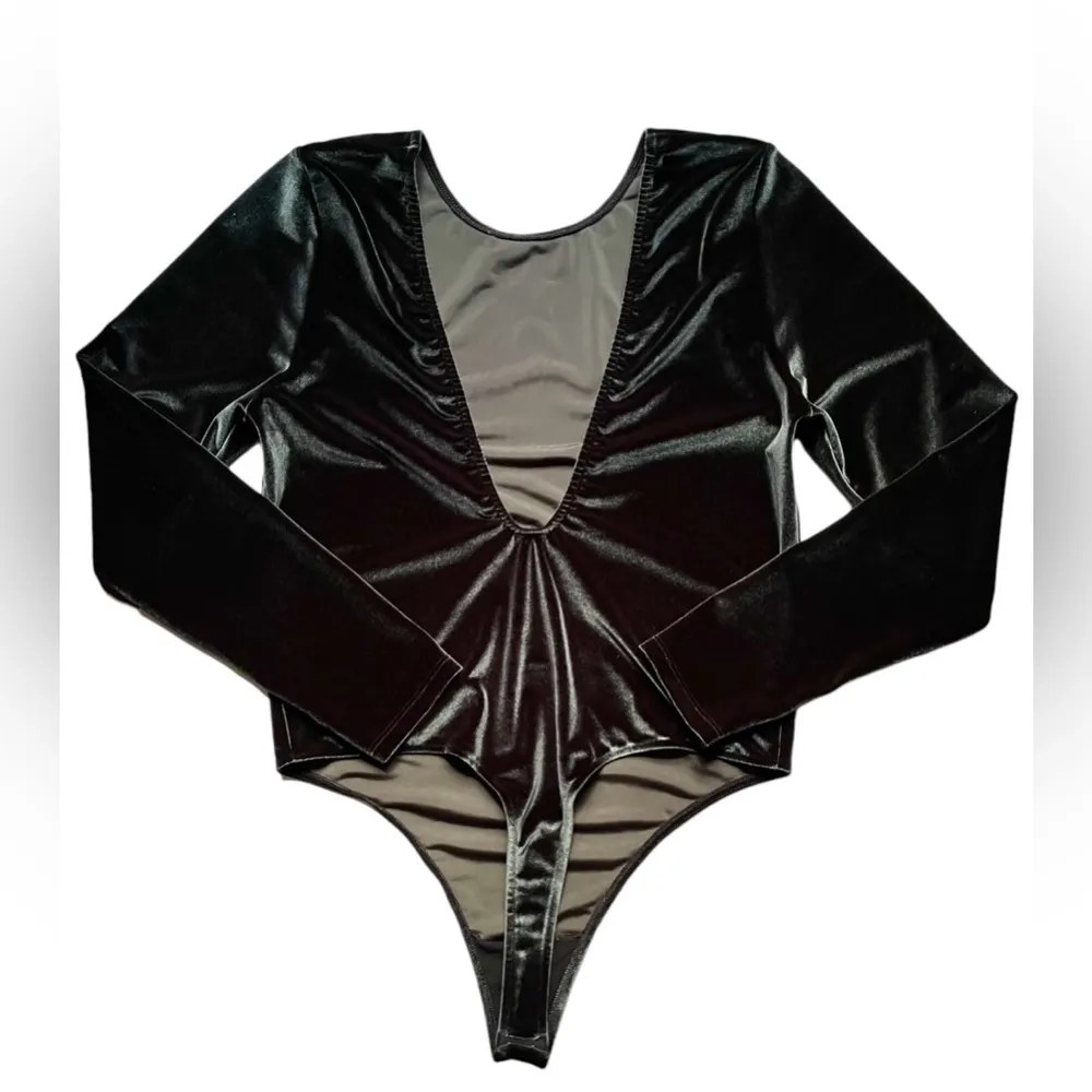 NWOT Victoria’s Secret Sport Dark Green Velvet Velour Leotard Bodysuit - Image 5