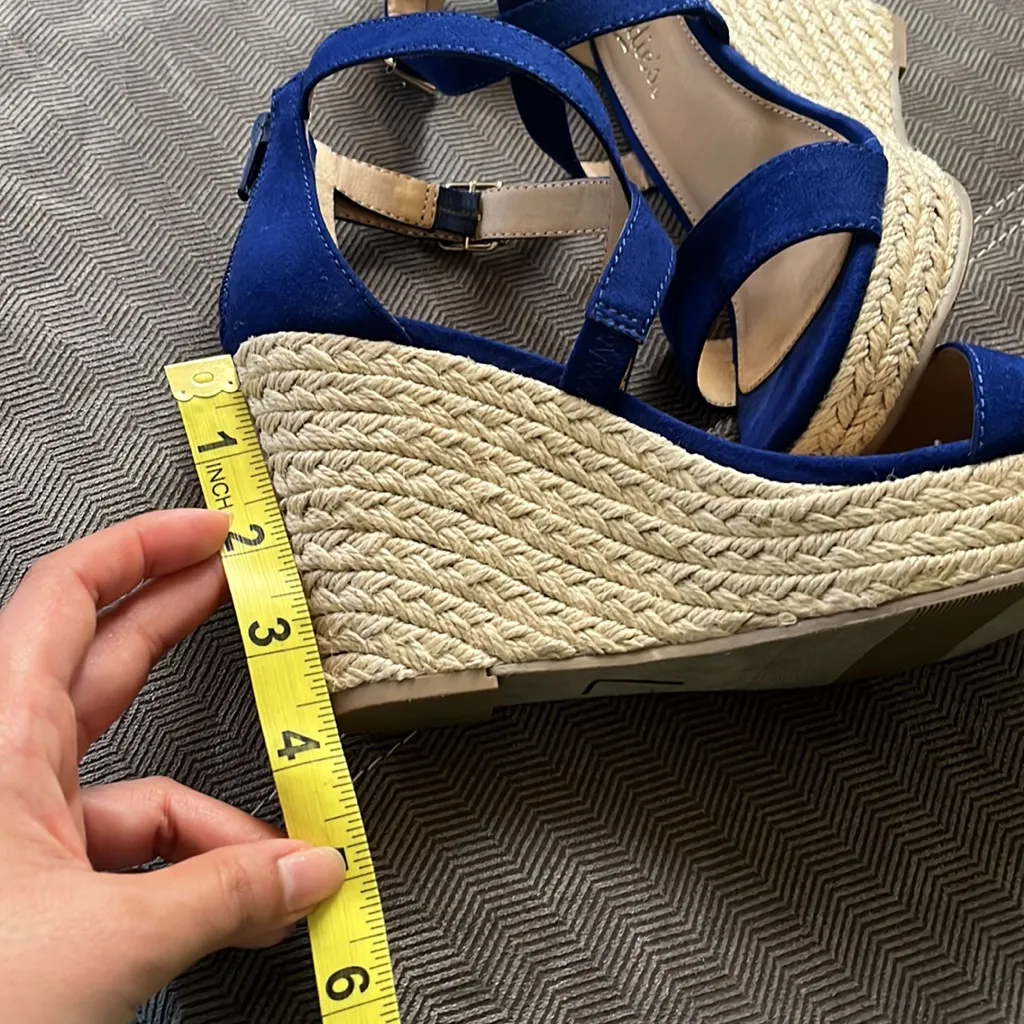 Candie’s blue wedge heels - Image 5