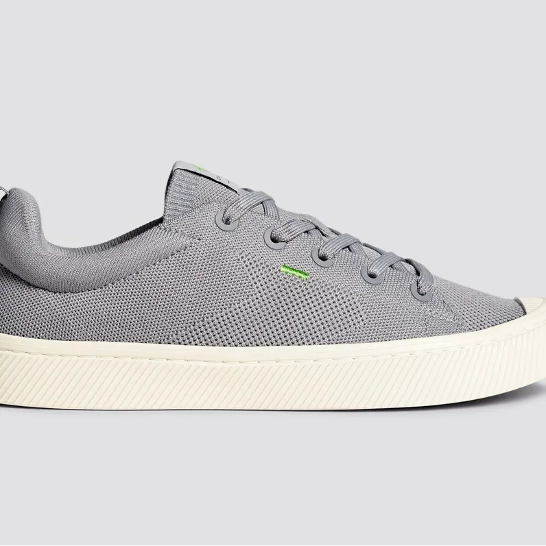 Cariuma Mystic Grey OCA Low Canvas Sneakers - Image 3
