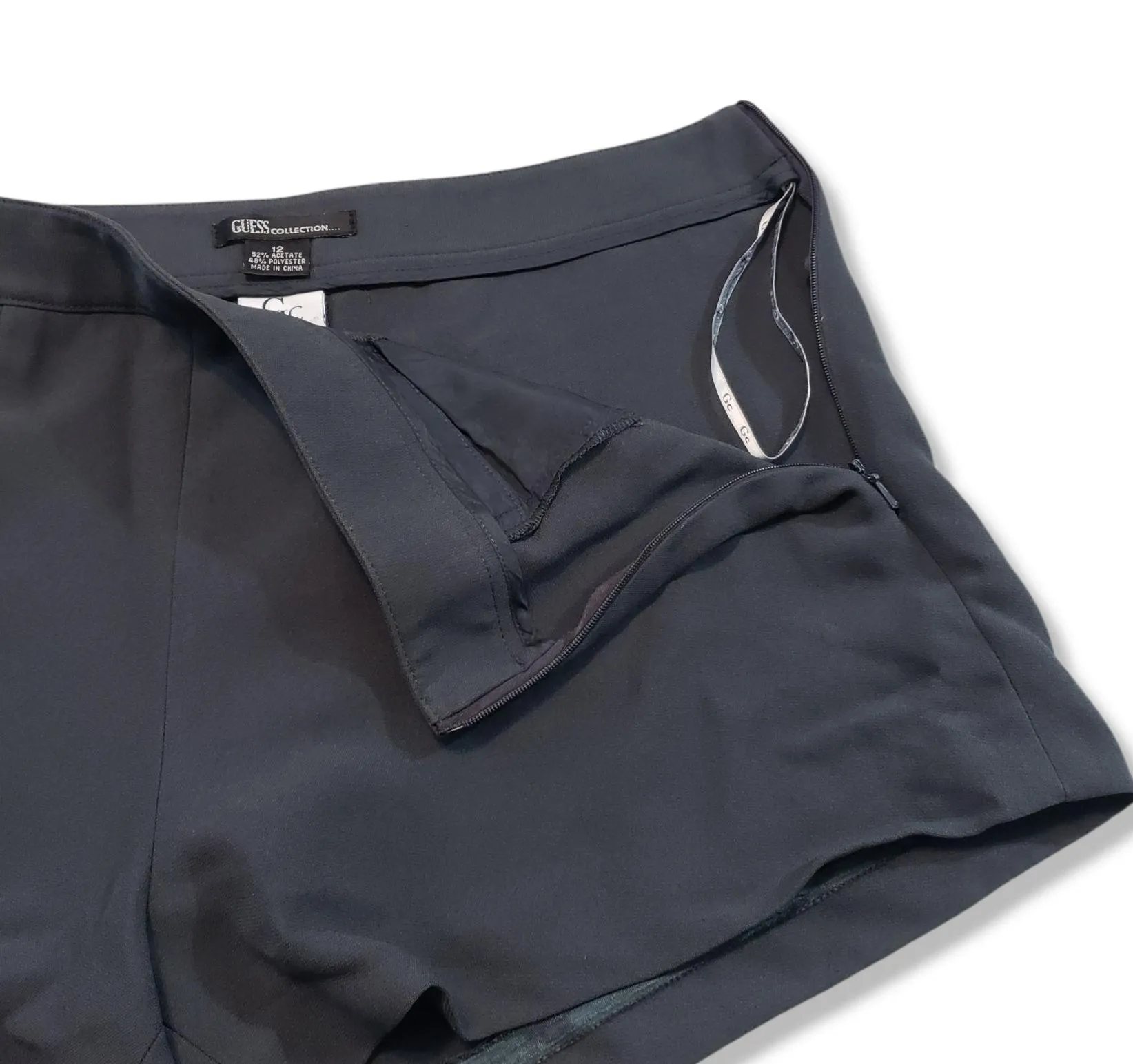 Guess Collection Shorts Size 12 Acetate Polyester Blend Women's Shorts Casual - Image 3