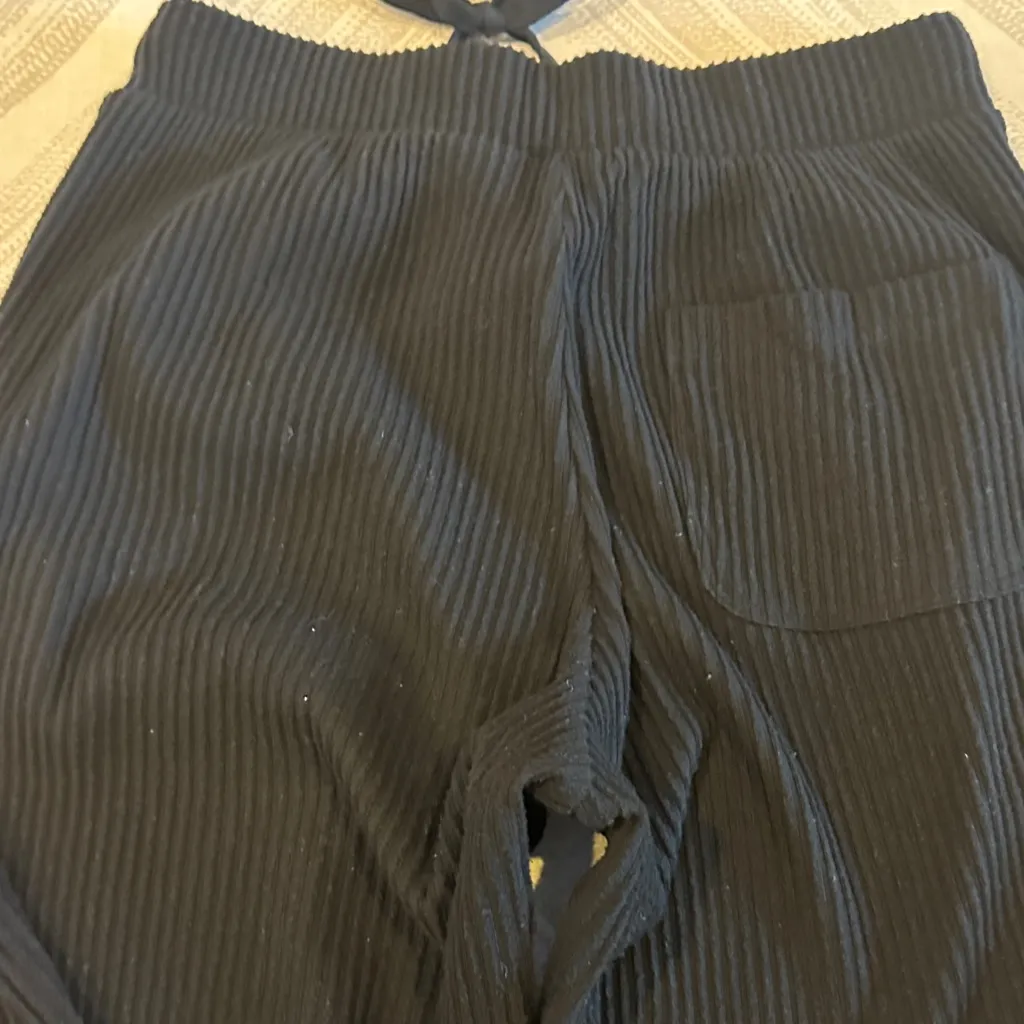 ALO Yoga Muse Black Ribbed Joggers Size XS - Image 7