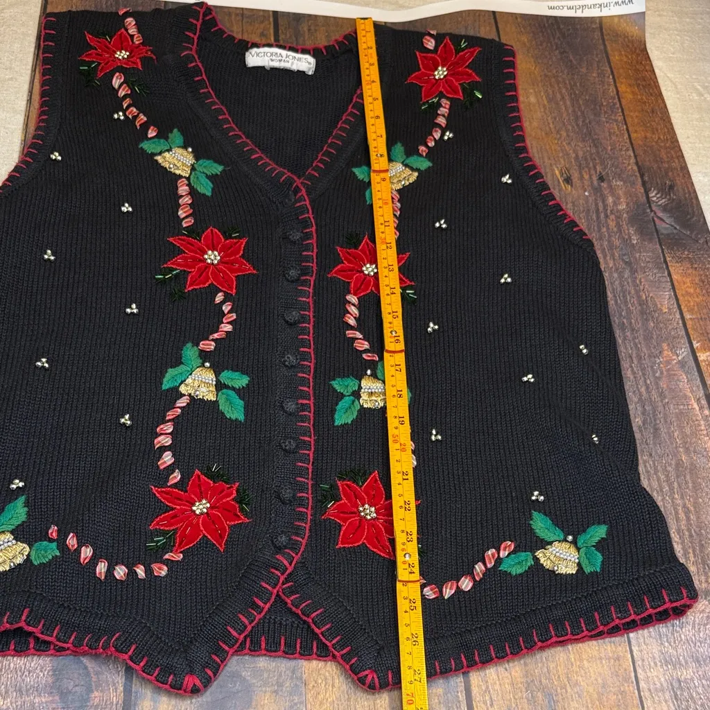 VTG Victoria Jones Christmas Sweater Vest L Black Poinsettia Candy Cane Beaded Size L - Image 9