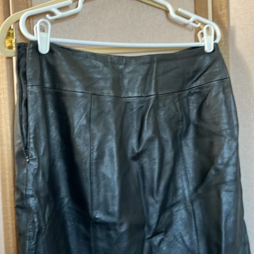FINAL MARKDOWN Jaclyn Smith Classic Black leather skirt 14 - Image 11
