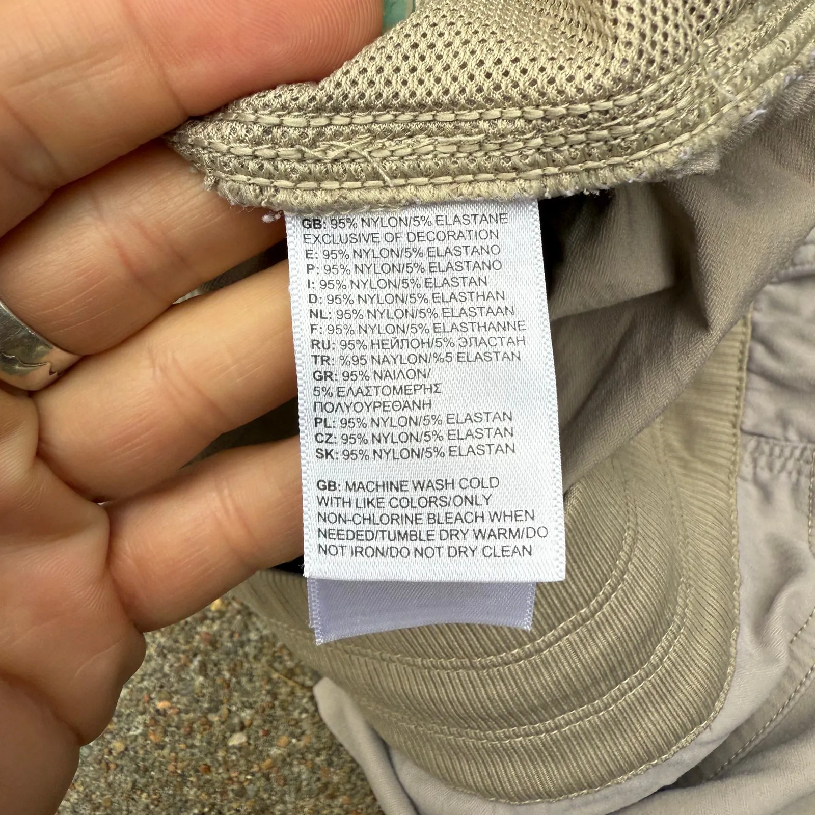 The North Face Tan Aphrodite 2.0 Shorts NF0A2UO7 Womens Size XL 5" Inseam - Image 4