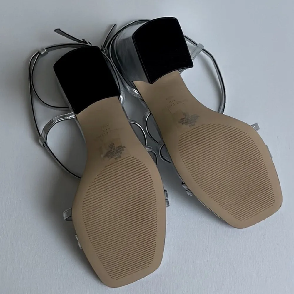 Marc Fisher Edalyn Ankle Strap Sandal Block Heel Women's Size 8.5 in Silver NEW! - Image 4