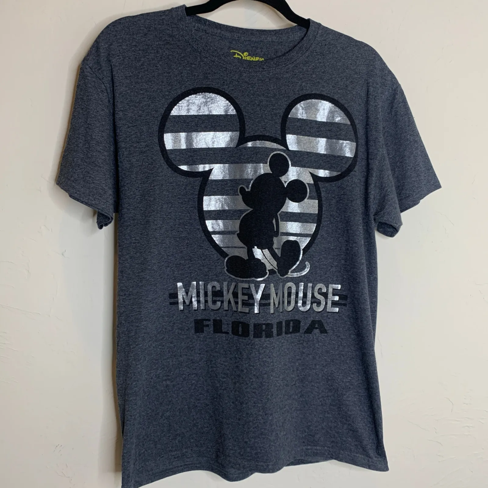 Disney Gray Mickey Mouse Metallic Silver Graphic T Shirt Sz Medium - Image 6