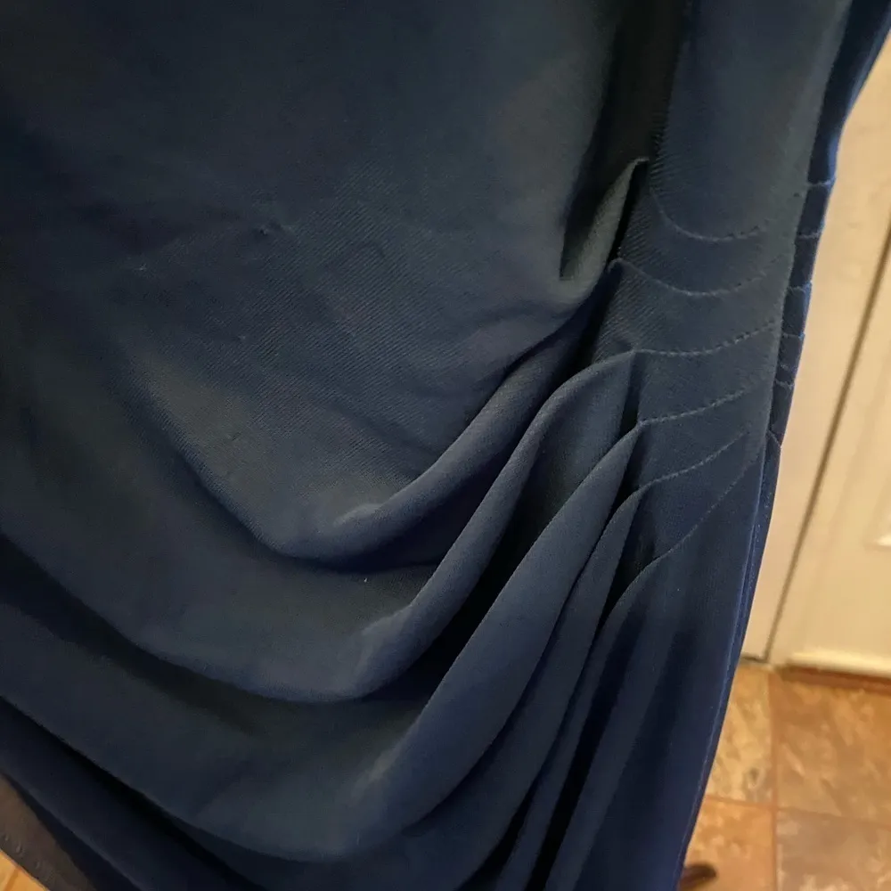 ADRIANNA PAPELL PRISTINE CONDITION PLUS SIZE EVENING GOWN - Image 5