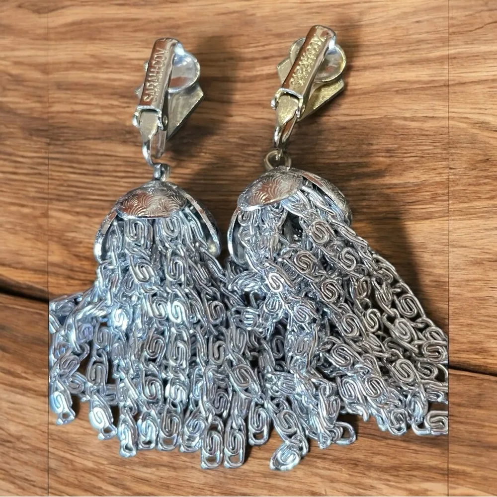 Vintage Sarah Coventry Silver Teardrop Clip ons Earrings with Tassel Design - Image 2