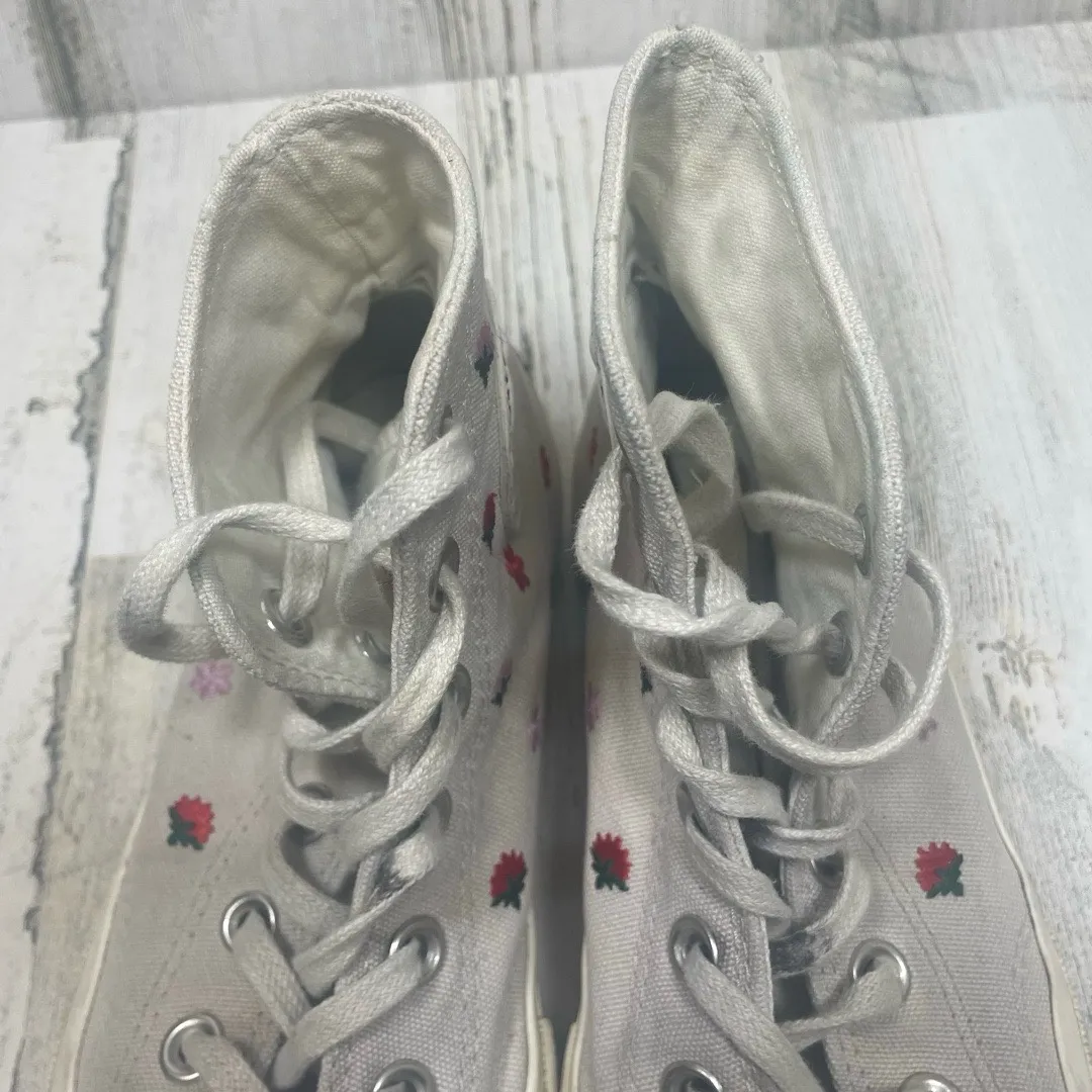 Converse Chuck 70 High Top Floral Emroidered Sneakers size 7 Desert Sand Egret - Image 6