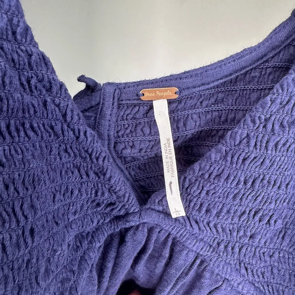 Free People Charlotte V-Neck Blouse In Evening Eclipse Large NWOT Open Back - Image 5