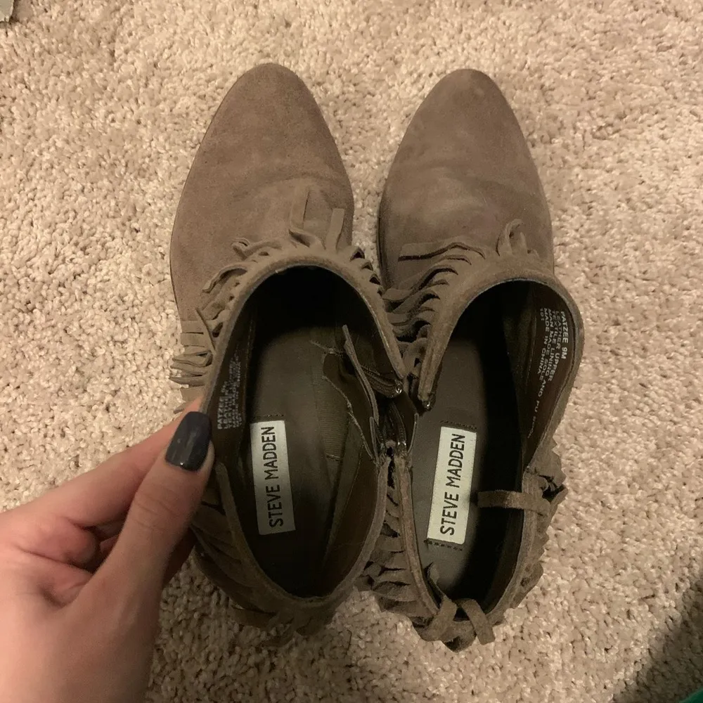 Steve Madden fringe booties - Image 3