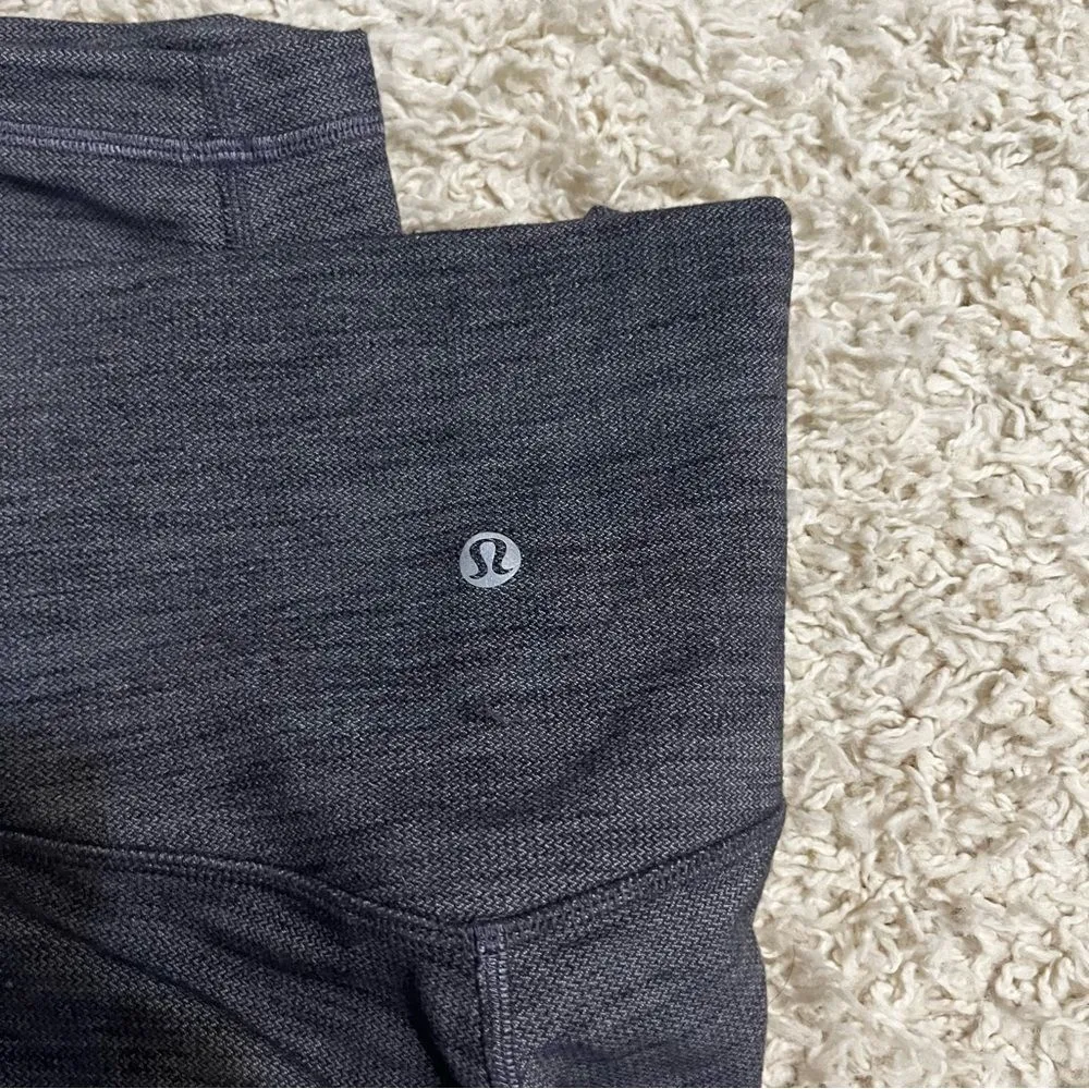 align 25" heathered grey herringbone black/white leggings size 4 - Image 2