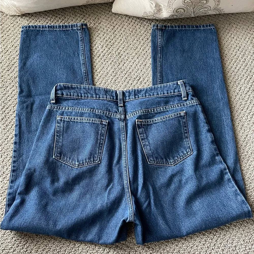 LL Bean Women’s Classic Fit Straight Jeans - Image 5