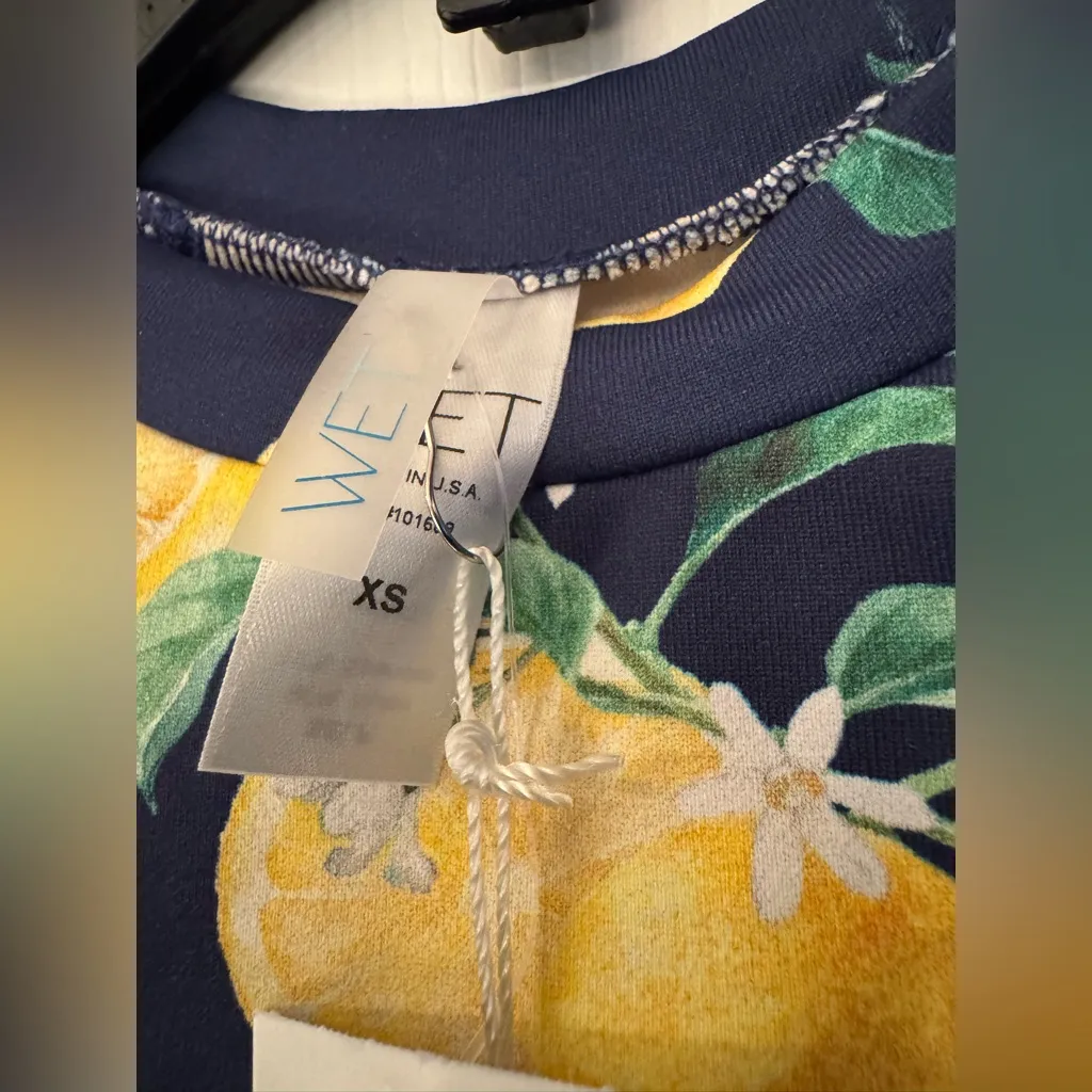 Wet Swimwear Sardinia Bri Navy Blue Lemons Print Long Sleeve Crop Top Size XS - Image 10