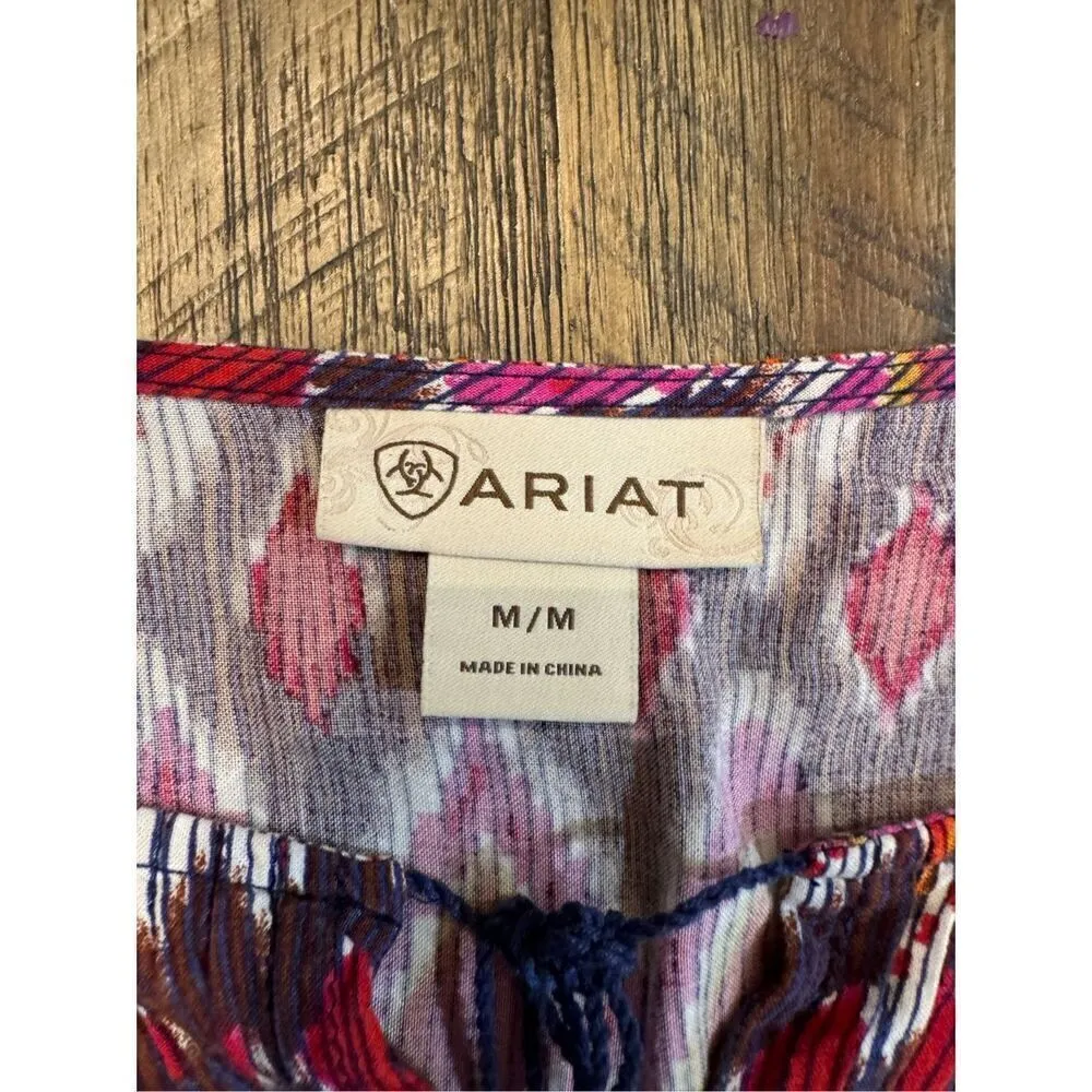 Ariat Sophia top size medium geometric bell sleeves - Image 5