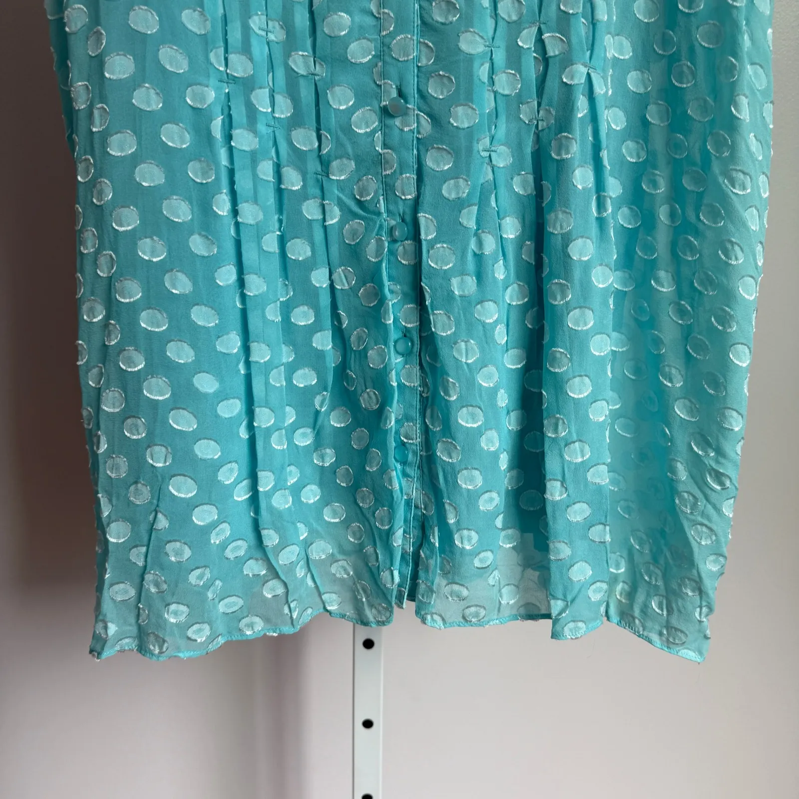 Soft Surroundings Aqua Blue Polka Dot Button Down‎ Short Sleeve Top L - Image 3