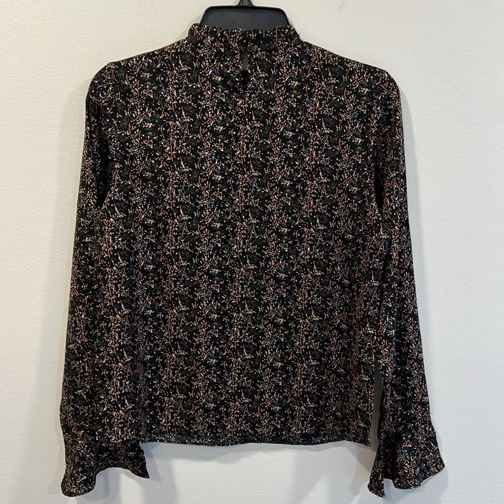 Molly Bracken Long Sleeve Floral Blouse Size XS EUC - Image 4