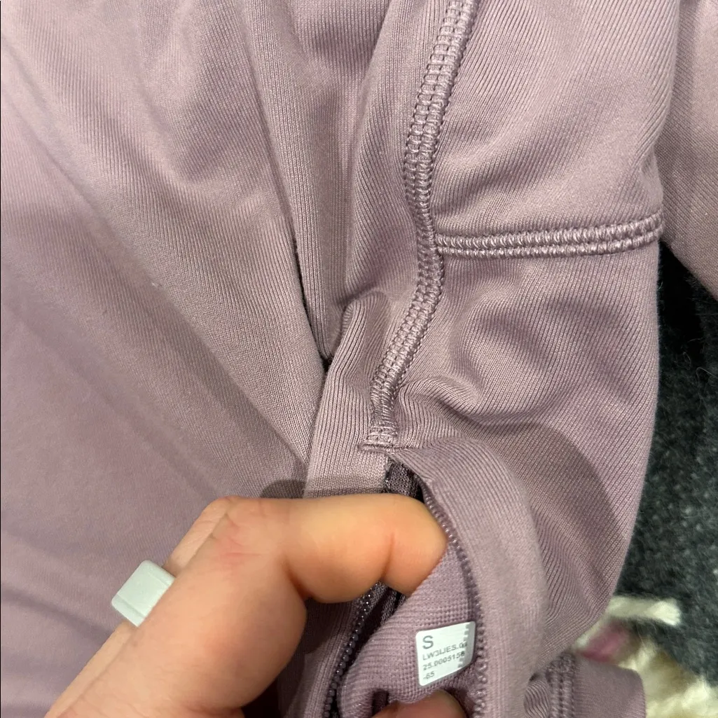 Lululemon 1/4 zip pullover - Image 3