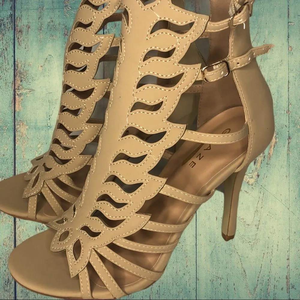 Glaze brand strappy heels! Very nice Nwot - Image 6