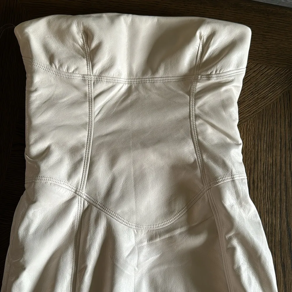 House of CB CAMILLA IVORY VEGAN LEATHER STRAPLESS DRESS, Size Small, $269 - Image 14