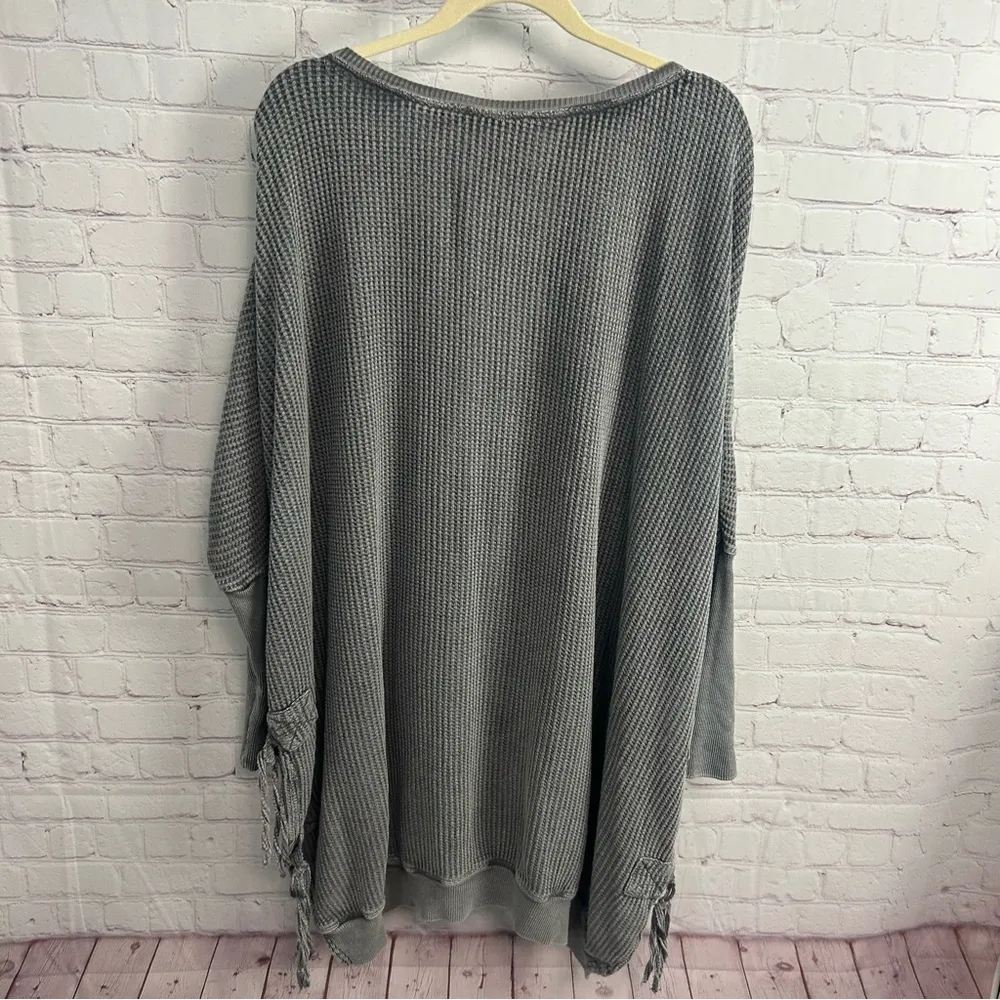 Free People One FP one Intelaken tunic grey waffle knit size medium lagenlook - Image 9
