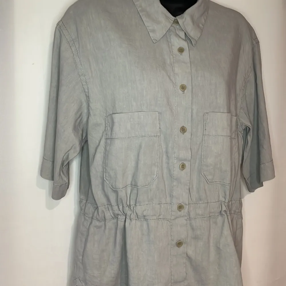 Eileen Fisher short sleeve linen and viscose button camp drawstring waist shirt - Image 3
