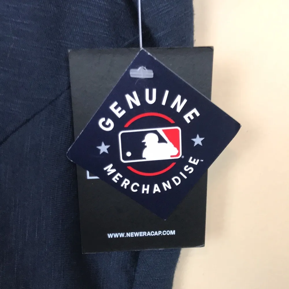 NWT New Era Women’s Milwaukee Brewers Graphic Knot Twist Short Sleeve Shirt Blue Size XL - Image 8