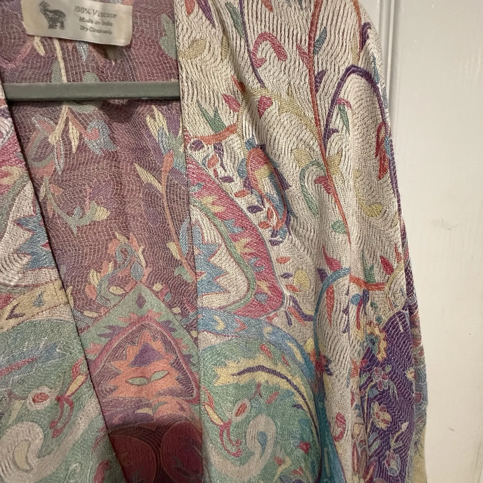 Paisley Pastels Kimono Wrap Silky Viscose Elegant Bohemian - Image 5