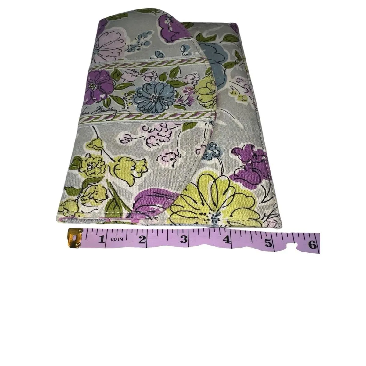 Vera Bradley Travel Wallet Watercolor Gray Floral Flat Clutch w magnet close - Image 10