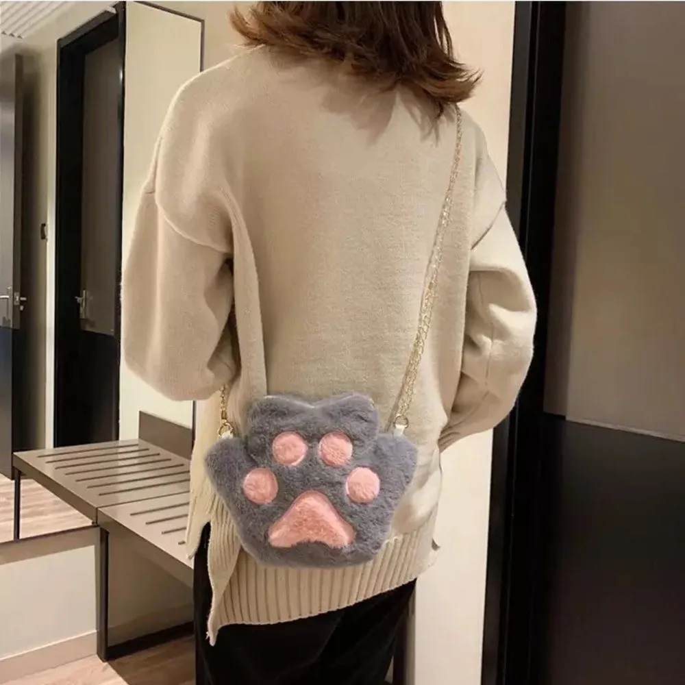 🆕Gray Faux Fur Cat Paw Crossbody Bag Purse Gray - Image 5