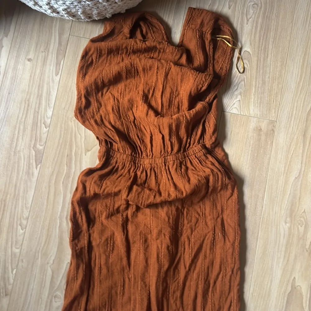 LPSACE DRESS - Image 4