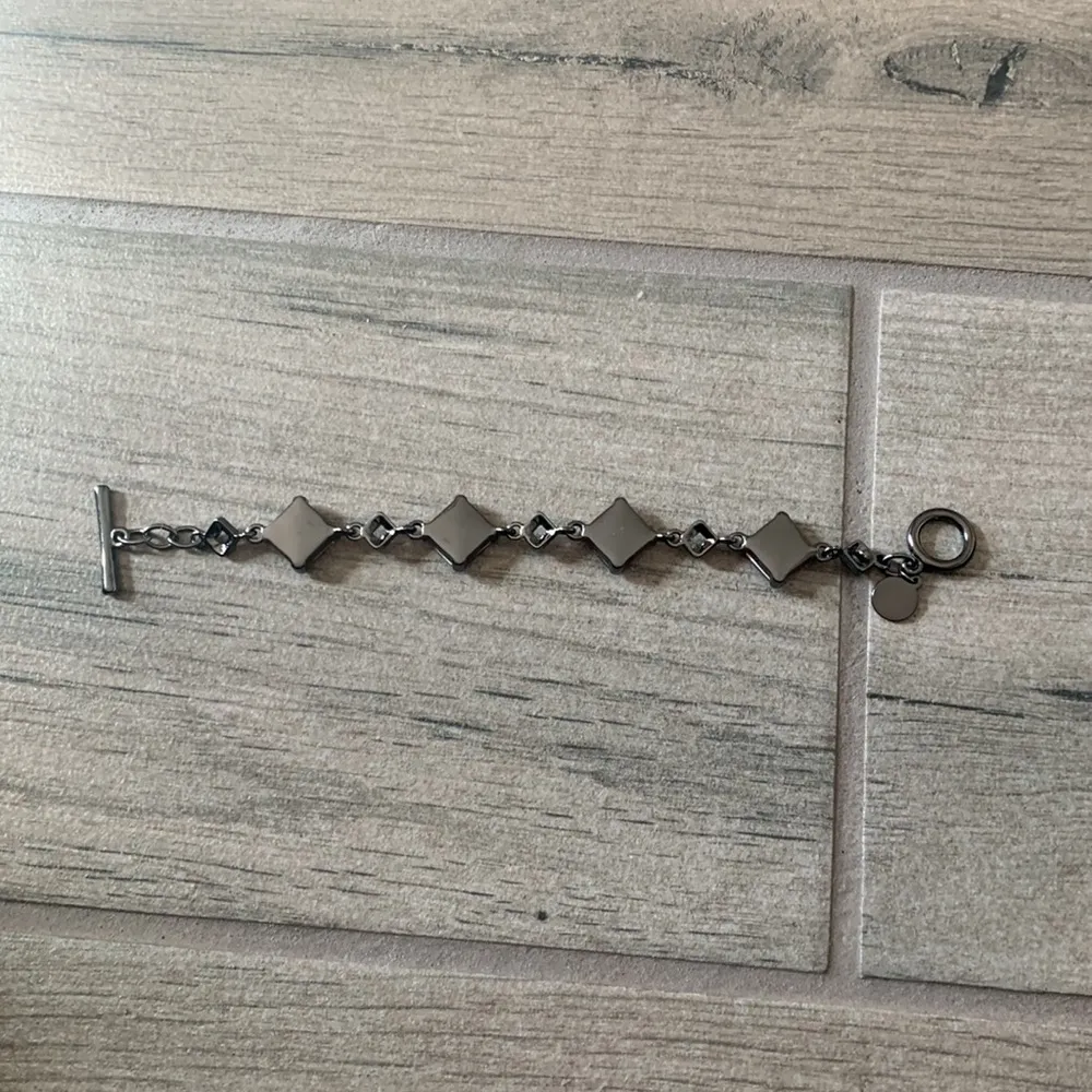 White House black market bracelet - Image 4