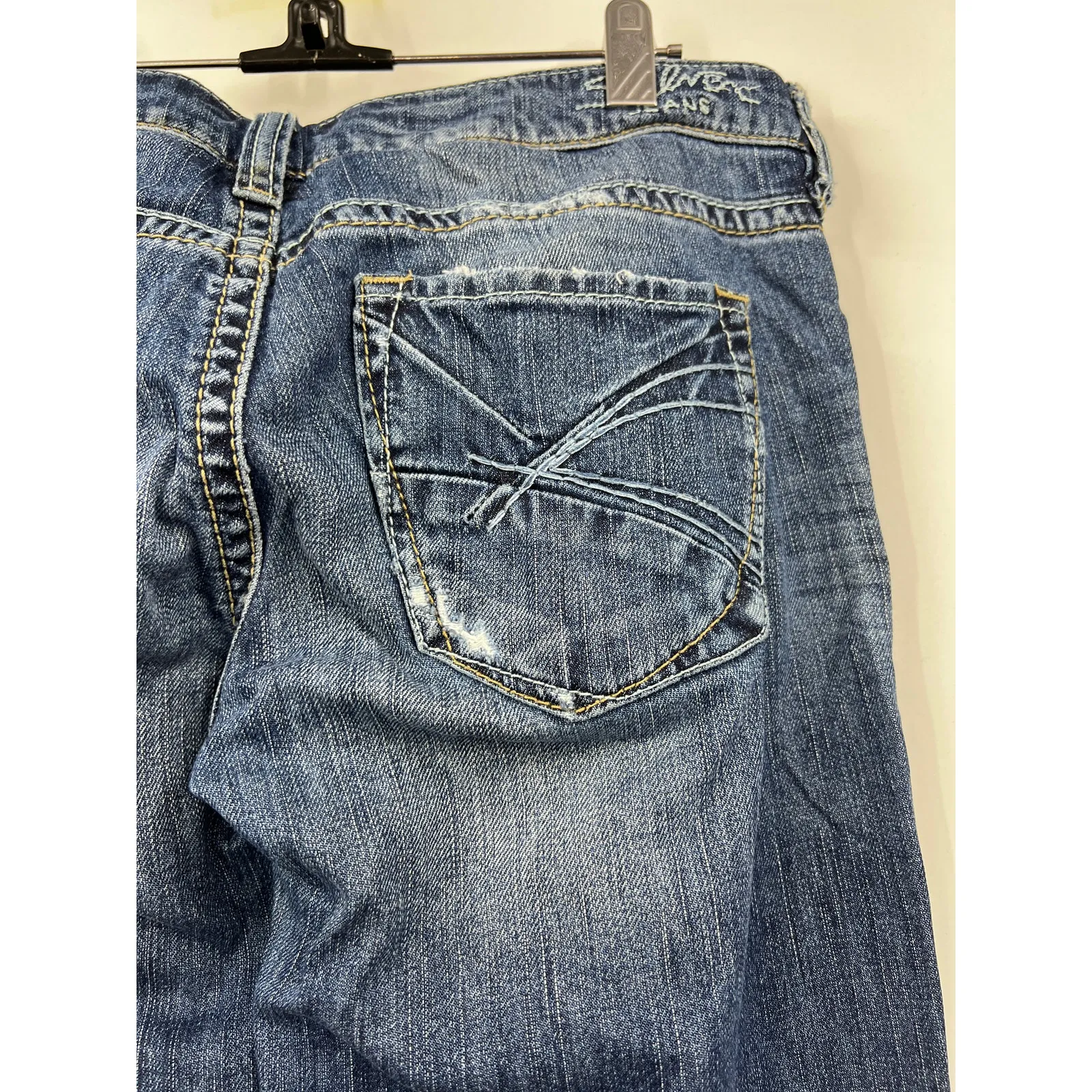 Silver Jeans Women's Distressed Eden Bootcut Jeans Stretch Blue Size 29W x 33 - Image 5