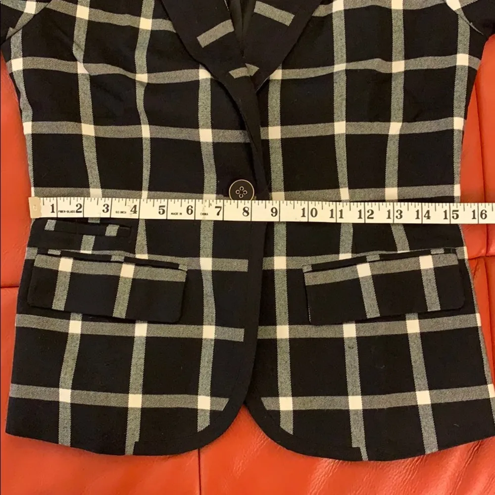 Merona back & white windowpane checked blazer. EUC - Image 12