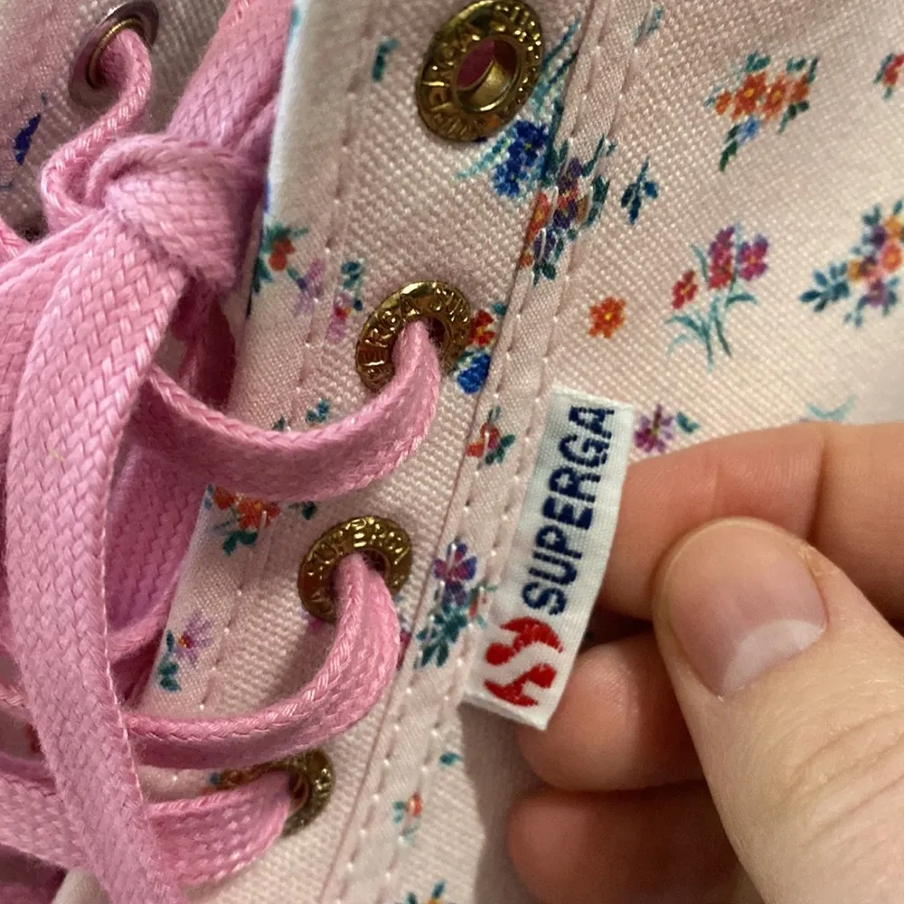 Superga 2795 floral pink multi print high top sneakers size EU 38 or size US 7.5 - Image 11