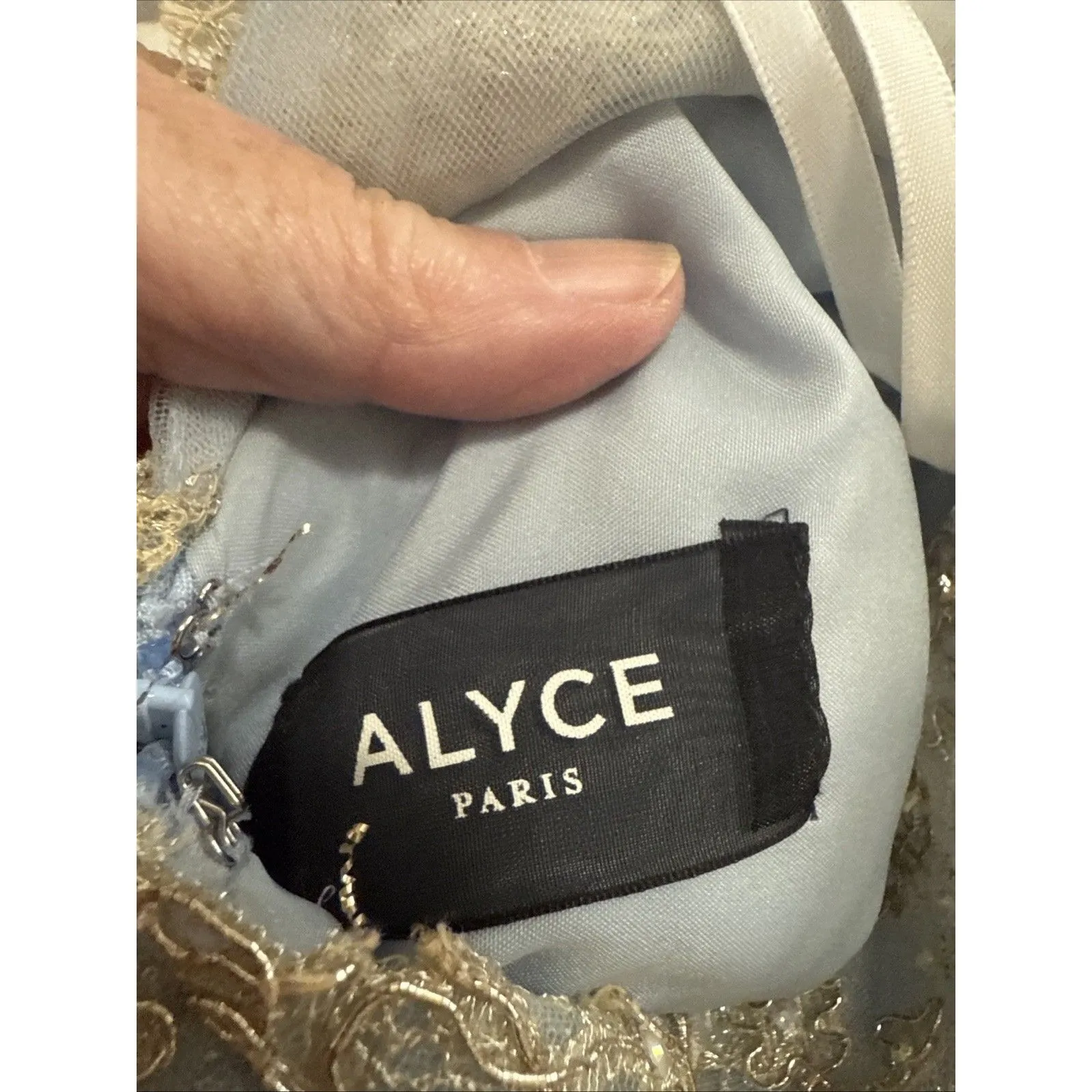 Light Blue Formal Dress Beautiful Beading Zipper And Earrings. Very Cinderella - Image 6