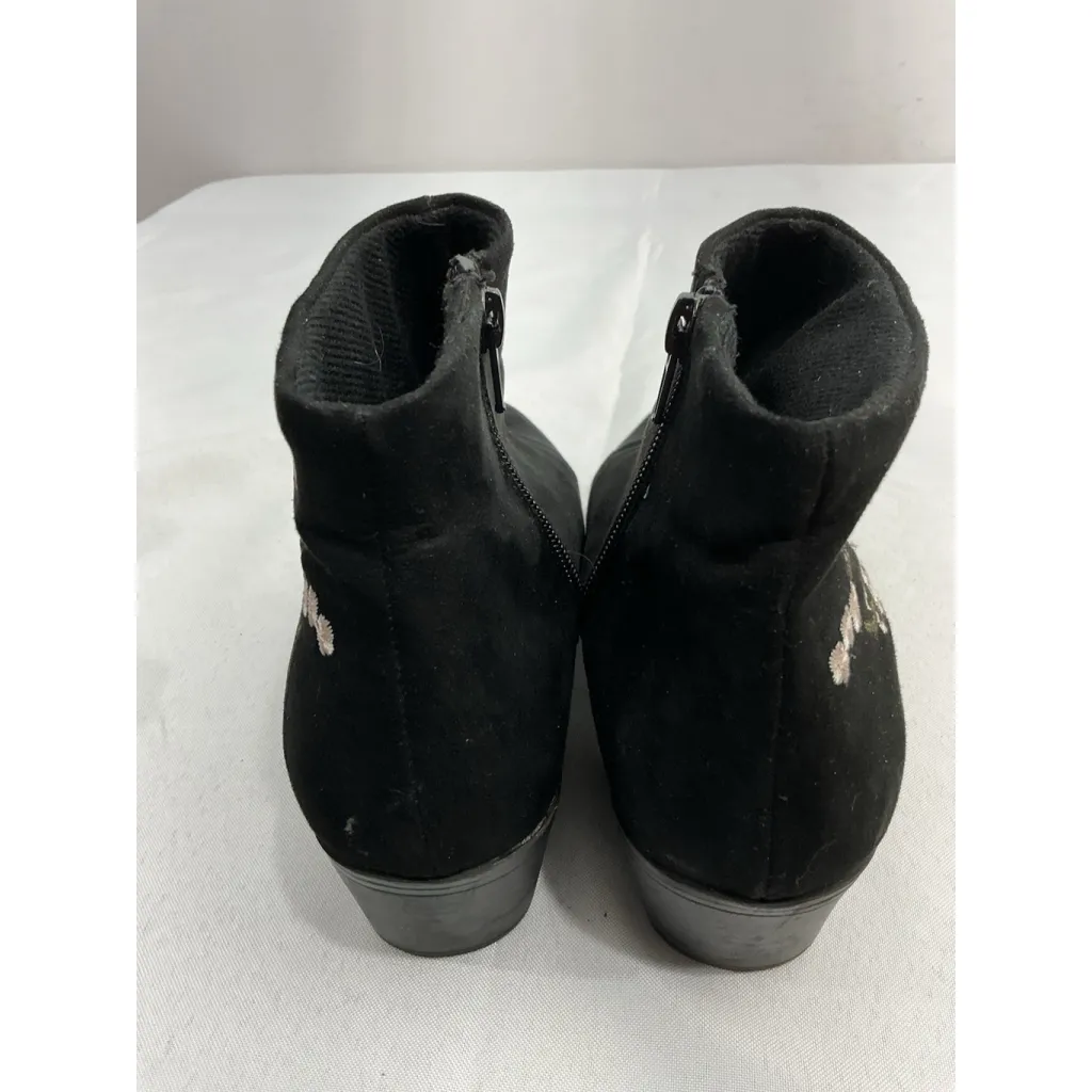 Womans Just Fabulous Booties 8 Side Zip Flower Detail Block Heel Pointed Toe - Image 5