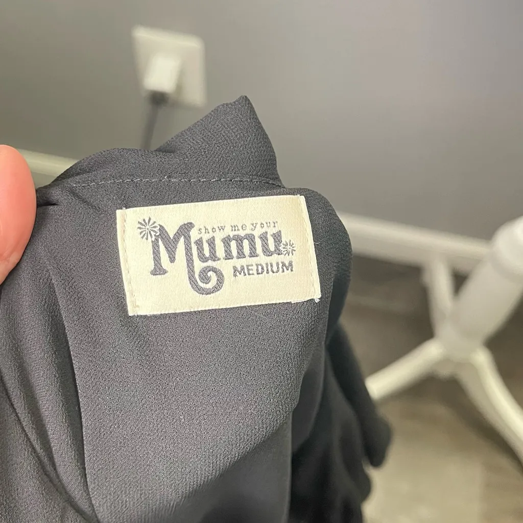 Show me your Mumu Women's‎ Jess Black Ruffle Midi Dress Size Medium - Image 7