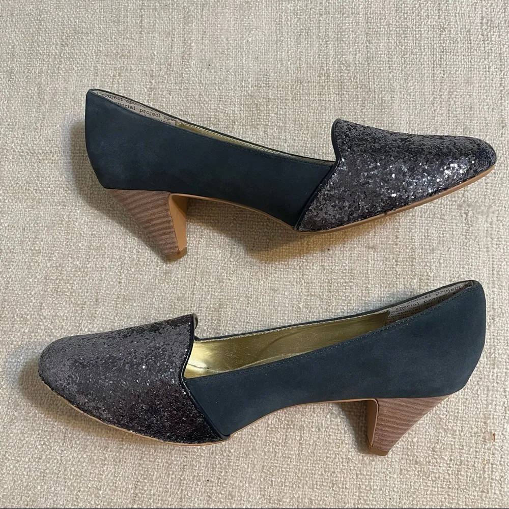 Matt Bernson Blue Leather Suede Heels with a Glitter Cap Toe Size 11 - Image 4