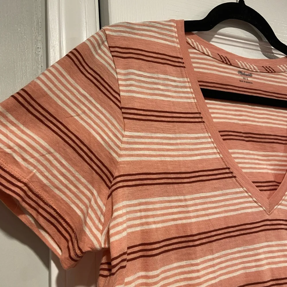 NWOT Madewell Size L Burgundy Pink Striped V Neck Short Sleeve Cotton Tee Shirt - Image 2