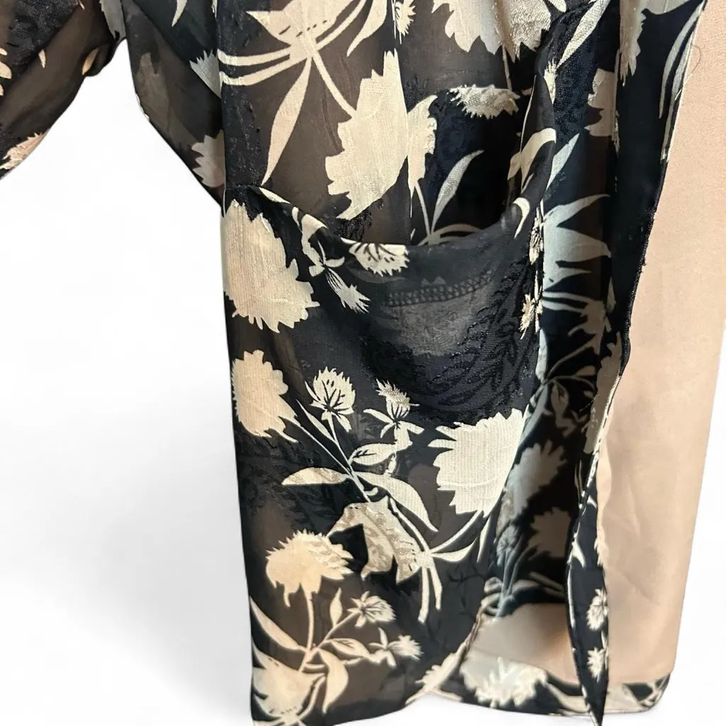 Fab’rik Black & Tan Floral Kimono – Oversized Medium - Image 6