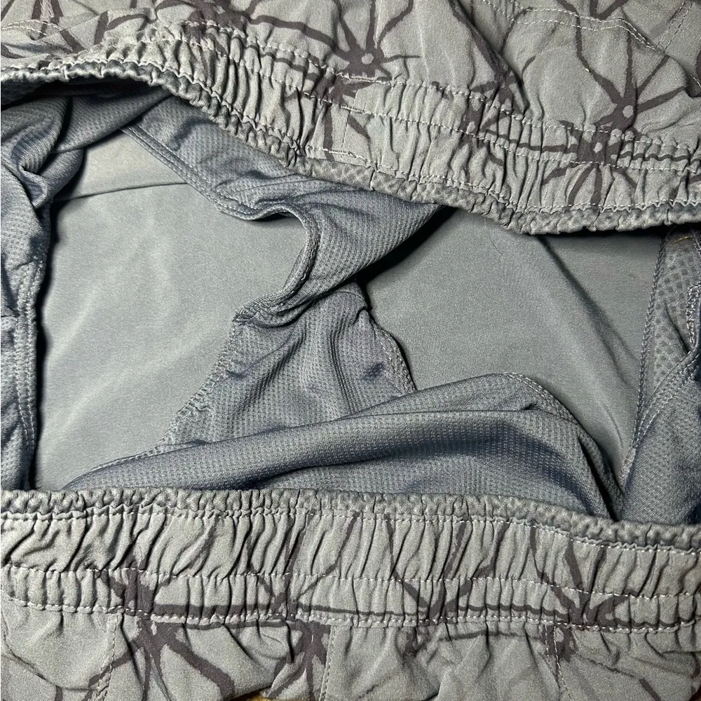 Brooks Running‎ Shorts Size L - Image 5