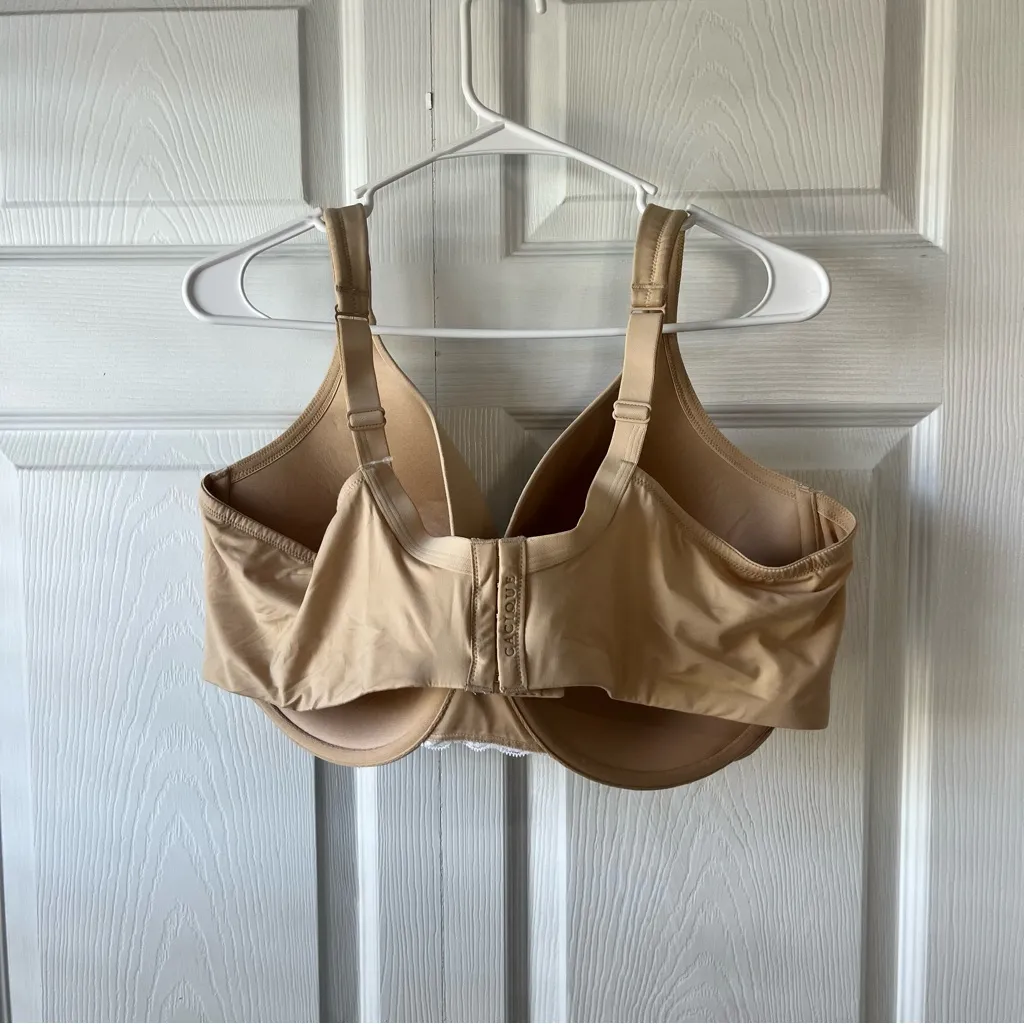 NWT Cacique Lightly Lined Full Coverage Bra 50 DDD - Image 4