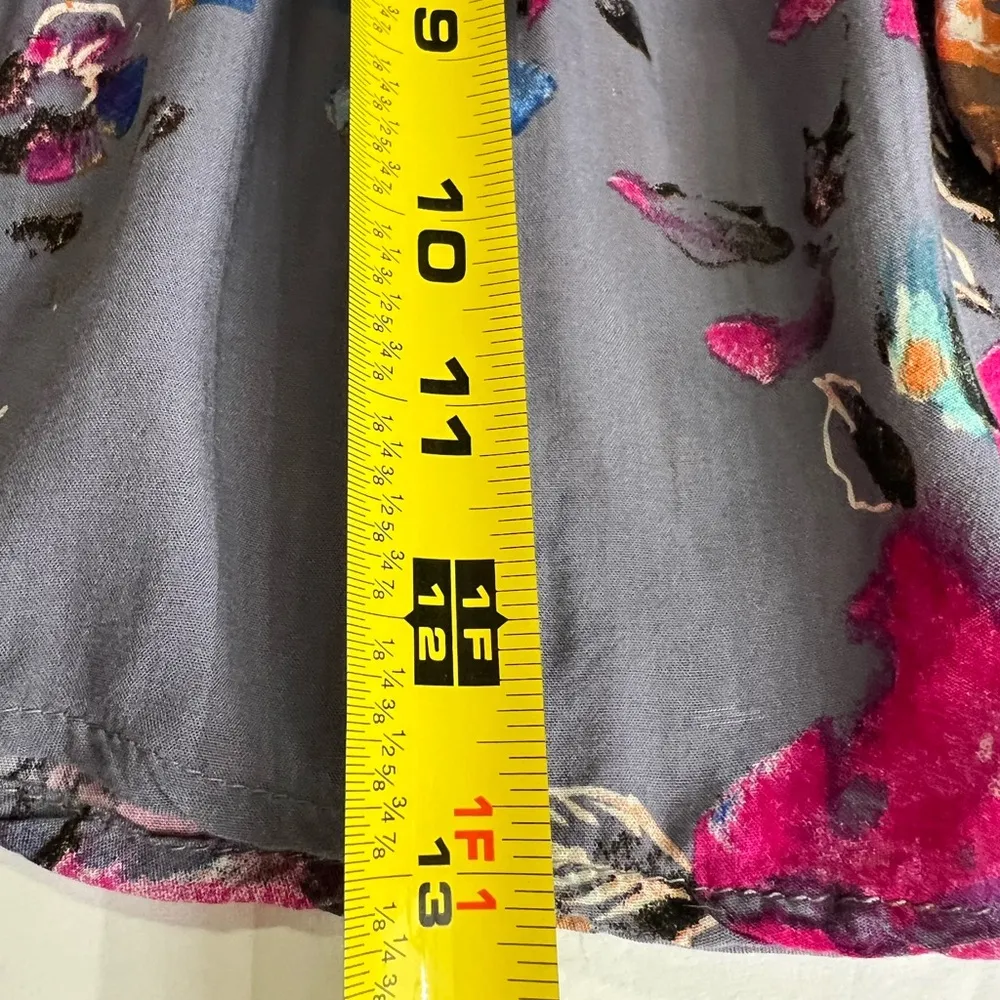 Umgee crossover cotton blend S gray floral shorts romper jumper flare sleeve - Image 14