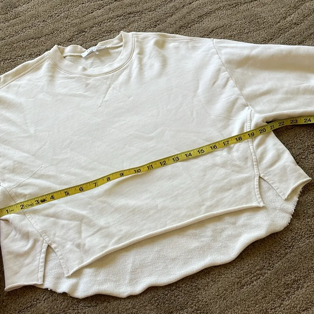 FRAME made in Peru winter white 100% organic pima cotton cropped sweatshirt - Image 5